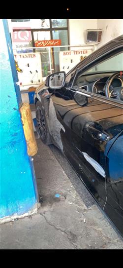 نيسان ماكسيما